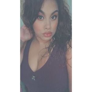 Meet your Posher, Deisy